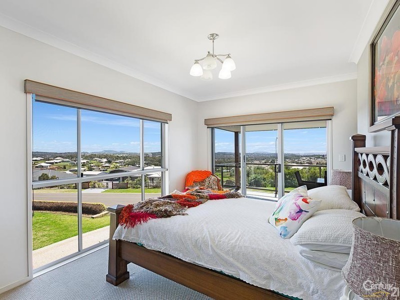 17 Mountview Court, Highfields QLD 4352