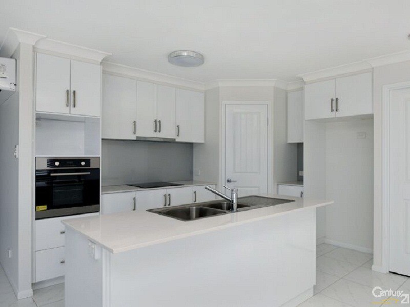 1/171 Nelson Street, Kearneys Spring QLD 4350