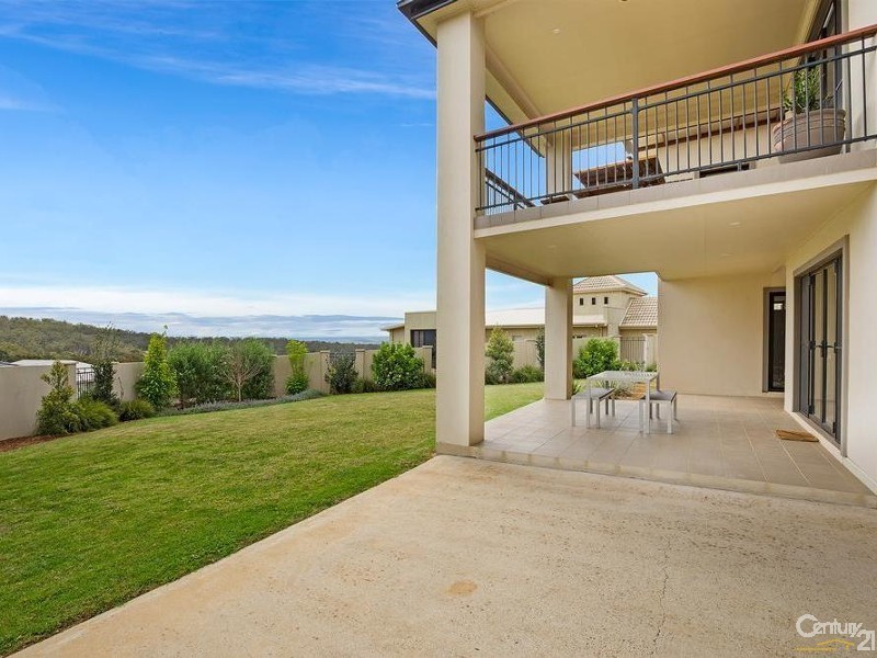 7 Sherwood Street, Mount Lofty QLD 4350