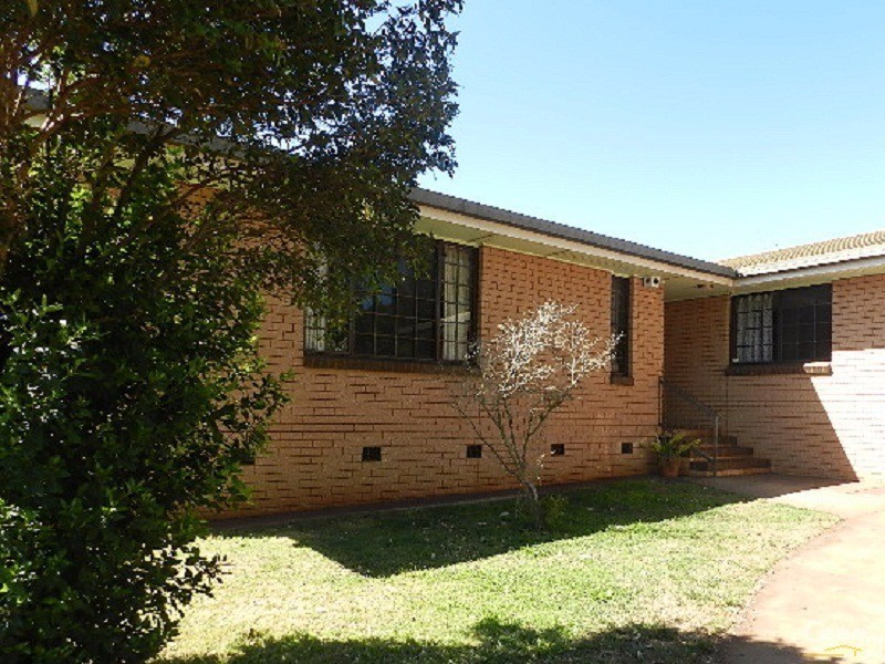 436  Hume Street, Middle Ridge QLD 4350