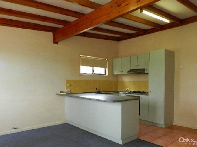 1/5 Amanda Drive, Centenary Heights QLD 4350