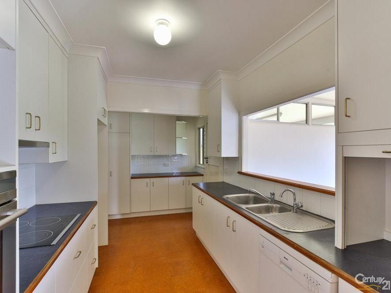 25 Mina Street, Rangeville QLD 4350