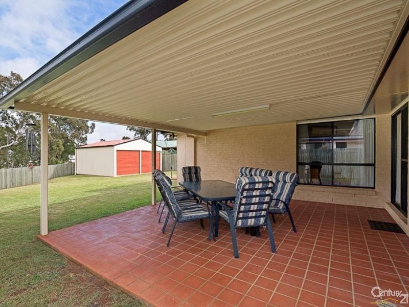 58 Barlow Street, Wilsonton QLD 4350