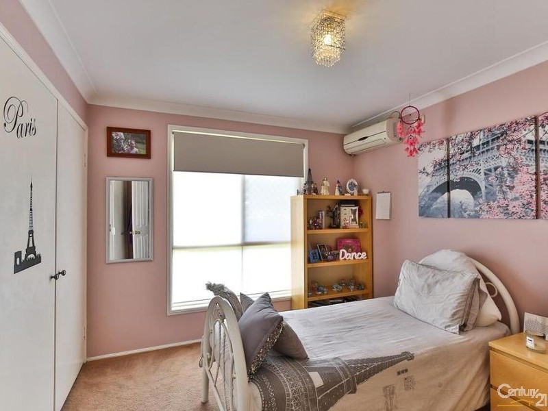 46 Bouganvillea Drive, Middle Ridge QLD 4350