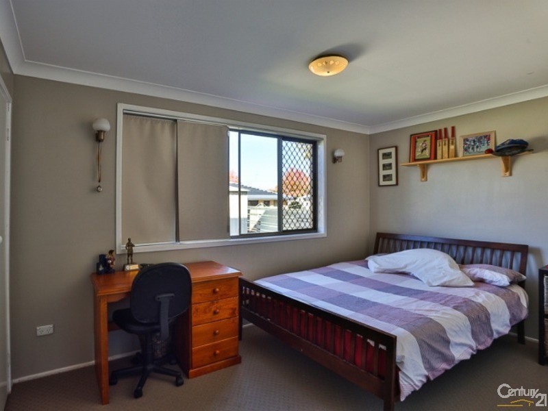 20 Boyett Street, Centenary Heights QLD 4350