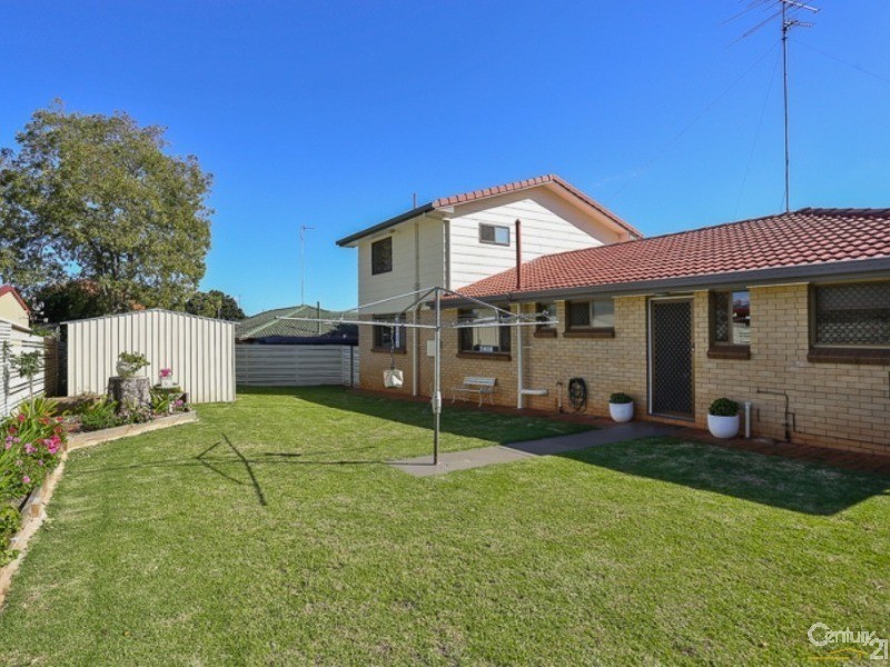 20 Boyett Street, Centenary Heights QLD 4350