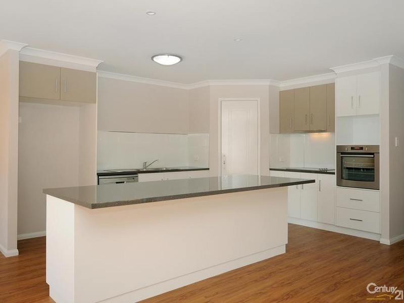 1/9 McMorrow Street, Kearneys Spring QLD 4350