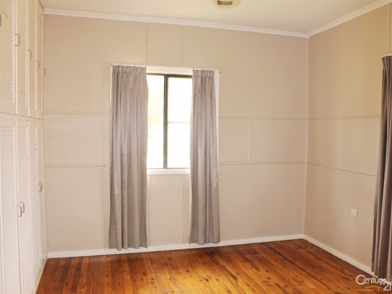 25  Hume Street, North Toowoomba QLD 4350