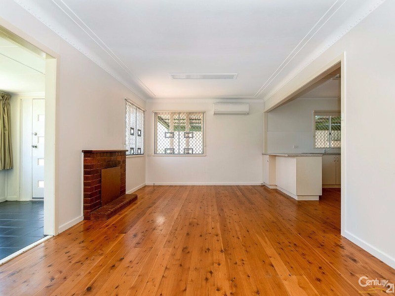 14 Butt Street, Harristown QLD 4350