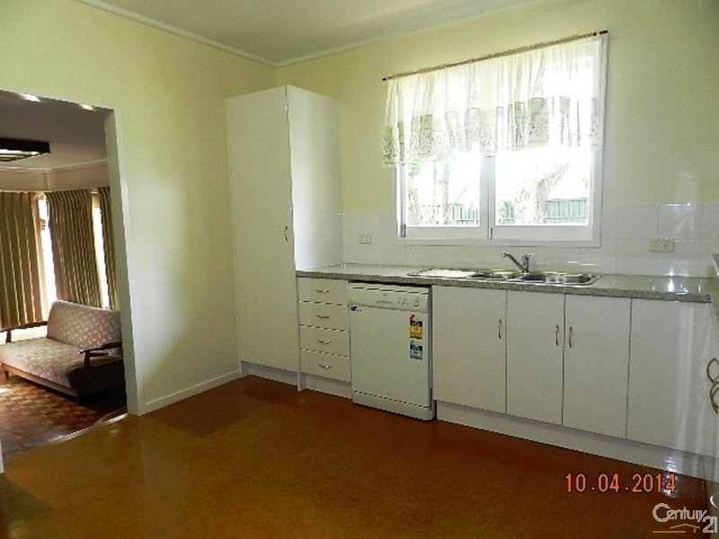 96 Ramsay Street, Centenary Heights QLD 4350