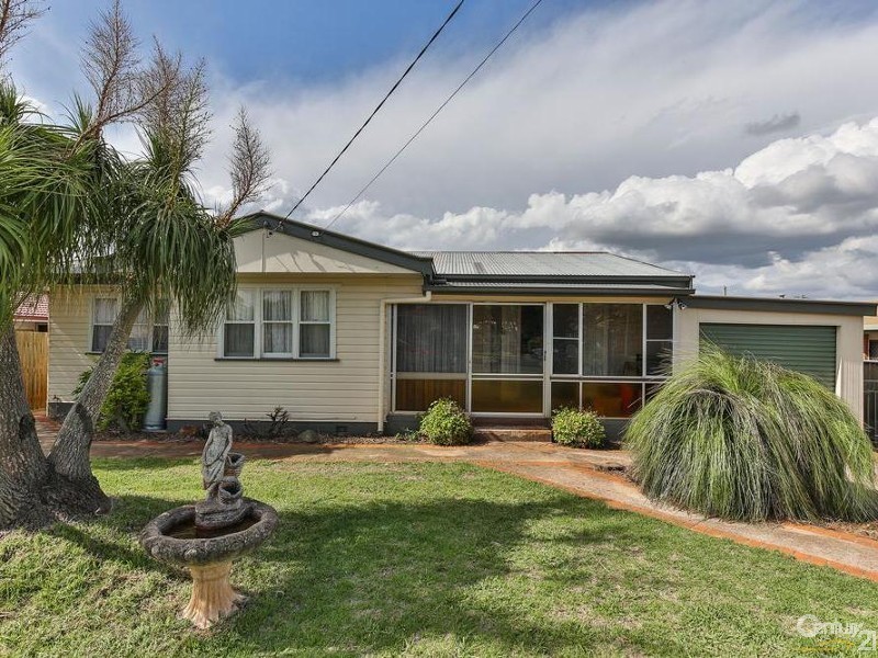 11 Perina Street, Wilsonton QLD 4350