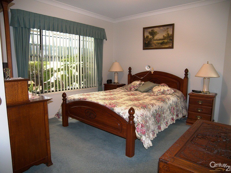 172  Spring Street, Middle Ridge QLD 4350