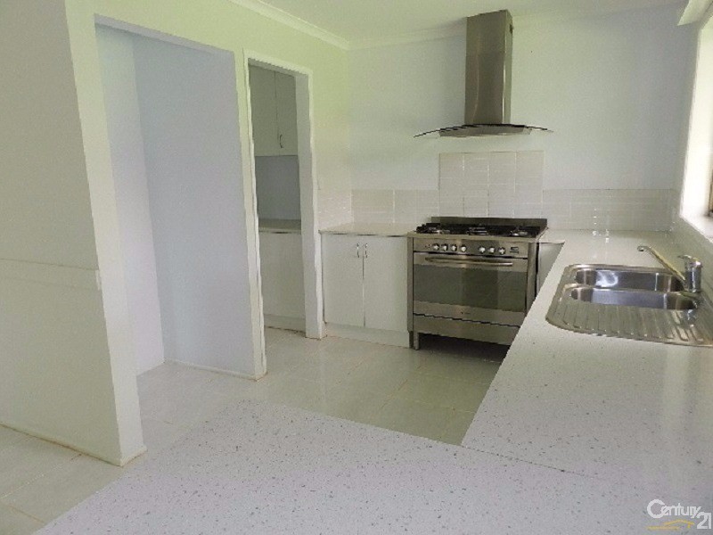 22 Orchid Street, Centenary Heights QLD 4350