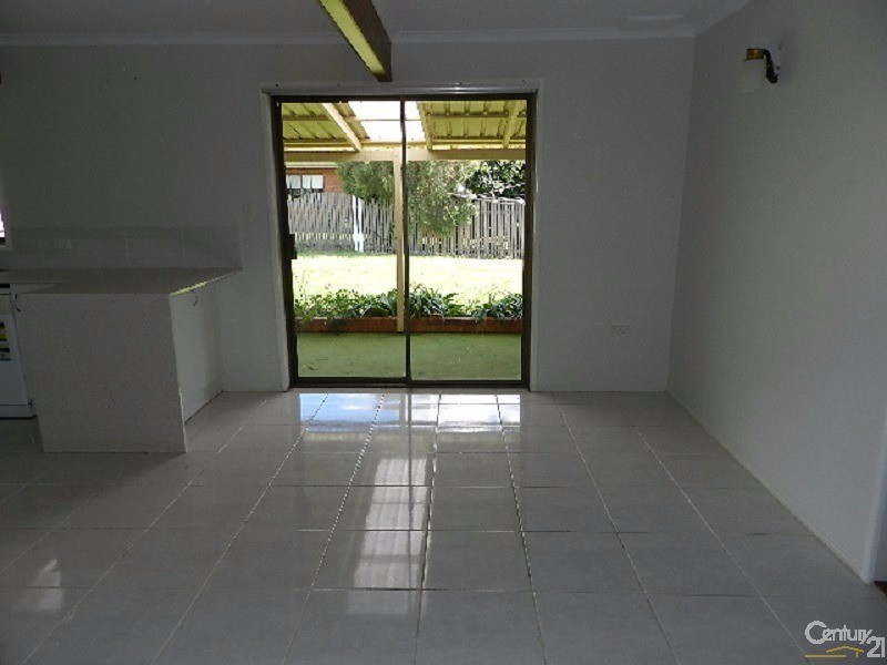 22 Orchid Street, Centenary Heights QLD 4350