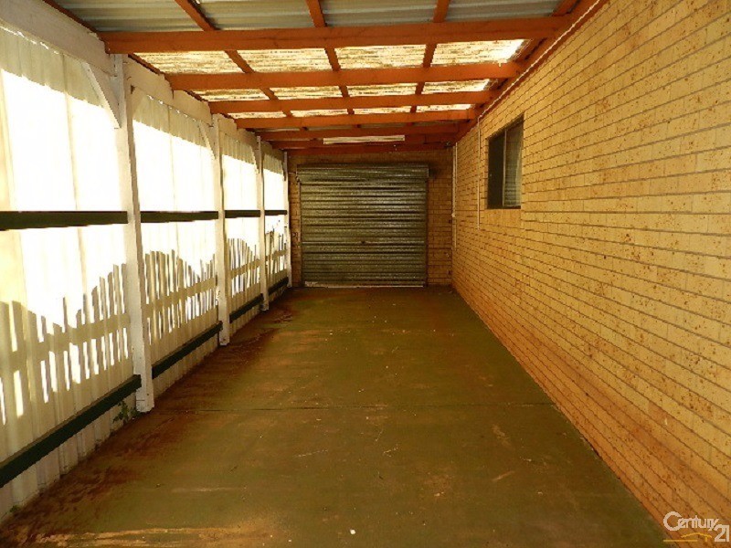 22 Orchid Street, Centenary Heights QLD 4350