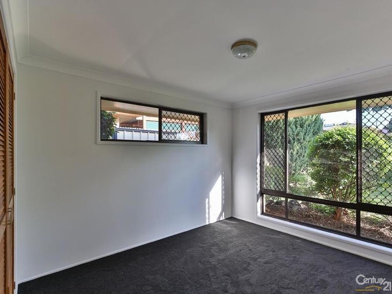 33 Hibiscus Drive, Centenary Heights QLD 4350
