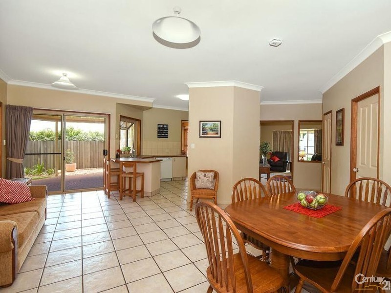 309 Ramsay Street, Middle Ridge QLD 4350