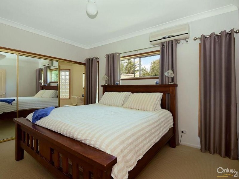 309 Ramsay Street, Middle Ridge QLD 4350