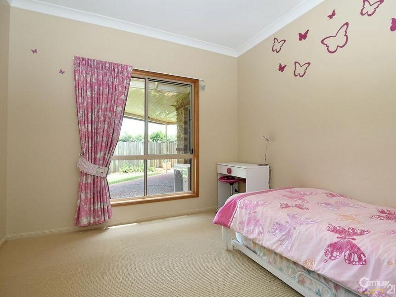 309 Ramsay Street, Middle Ridge QLD 4350