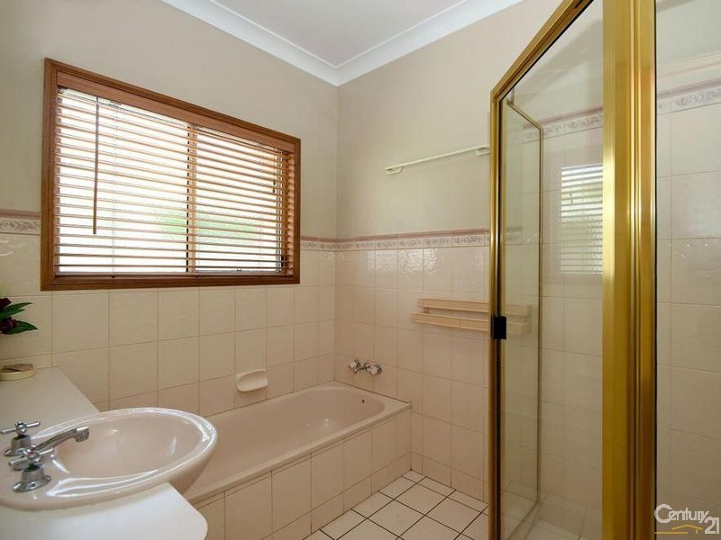 309 Ramsay Street, Middle Ridge QLD 4350