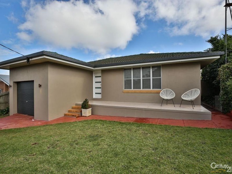 11 Weller Street, Rangeville QLD 4350