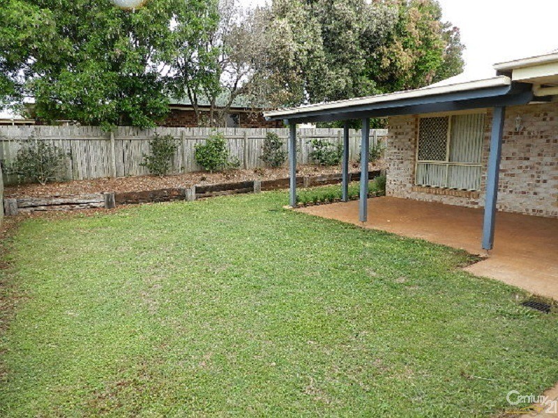 11 Alroe Court, Kearneys Spring QLD 4350