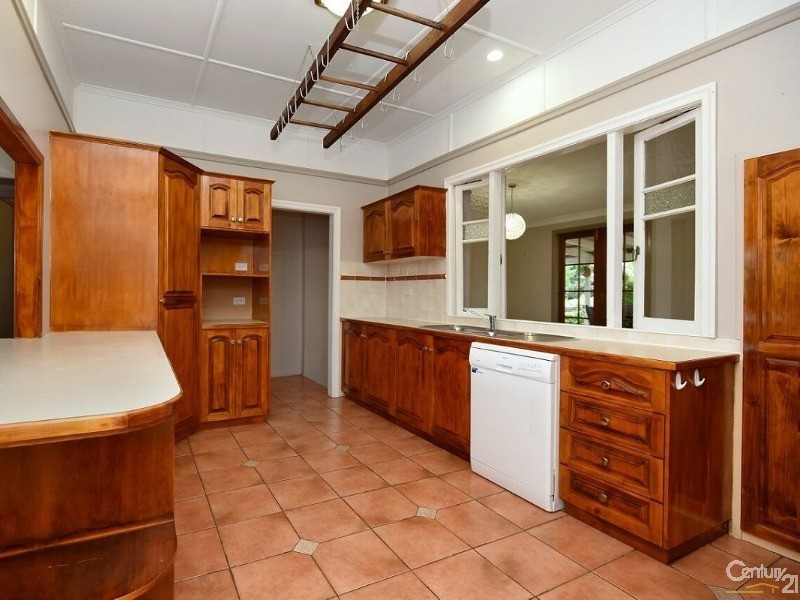 28 Hume Street, North Toowoomba QLD 4350