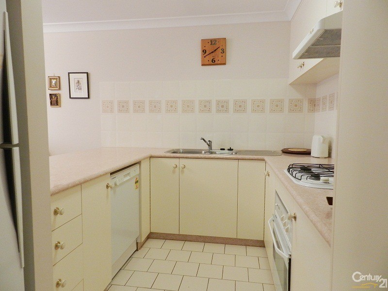 4/228 Mackenzie Street, Rangeville QLD 4350