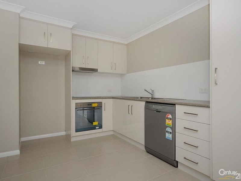 5/37 Boyett Street, Centenary Heights QLD 4350