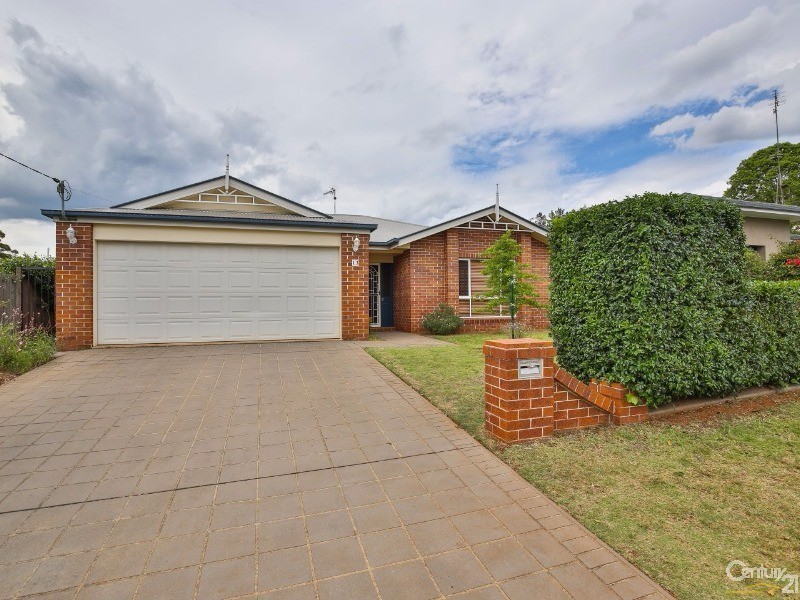 13  Weller Street, Rangeville QLD 4350