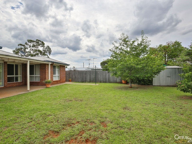 13  Weller Street, Rangeville QLD 4350