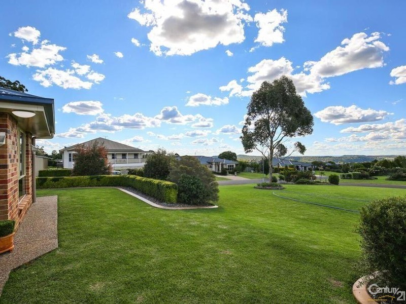 1 Jacquelyn Street, Highfields QLD 4352