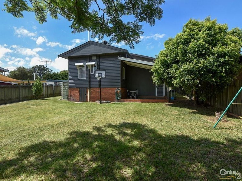 3 Swallow Court, Newtown QLD 4350