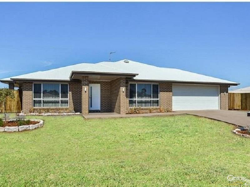 3 Esmeralda Street, Cambooya QLD 4358
