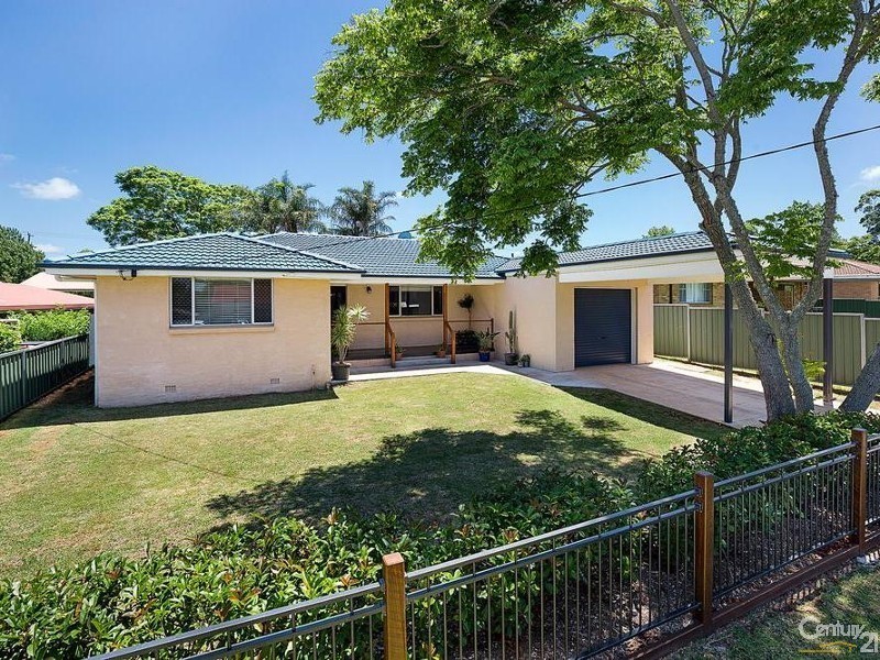 33 Cleary Street, Centenary Heights QLD 4350