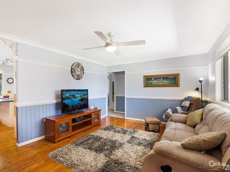 33 Cleary Street, Centenary Heights QLD 4350