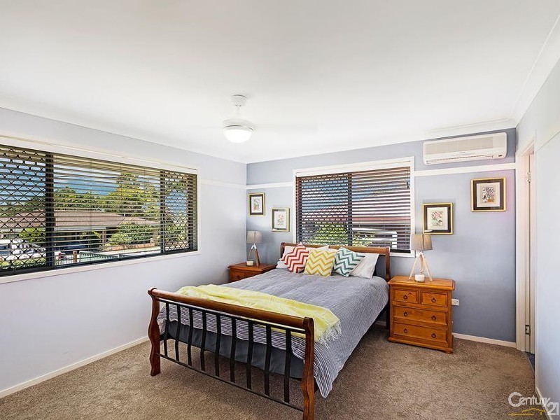 33 Cleary Street, Centenary Heights QLD 4350