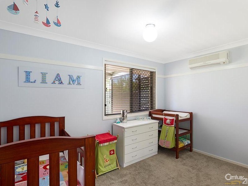 33 Cleary Street, Centenary Heights QLD 4350