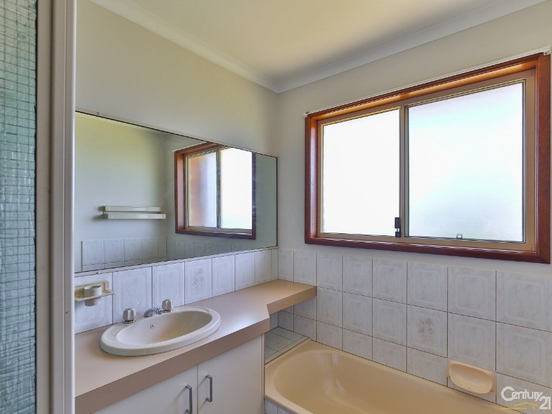 7 Alroe Court, Kearneys Spring QLD 4350