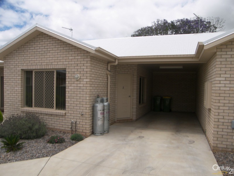 2/38a Cortess Street, Harristown QLD 4350