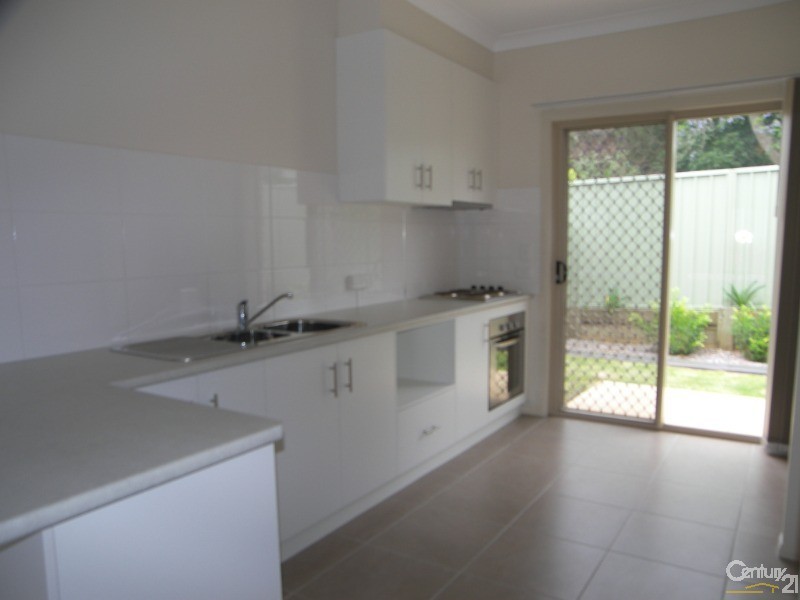 2/38a Cortess Street, Harristown QLD 4350