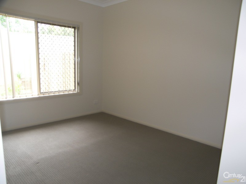 2/38a Cortess Street, Harristown QLD 4350