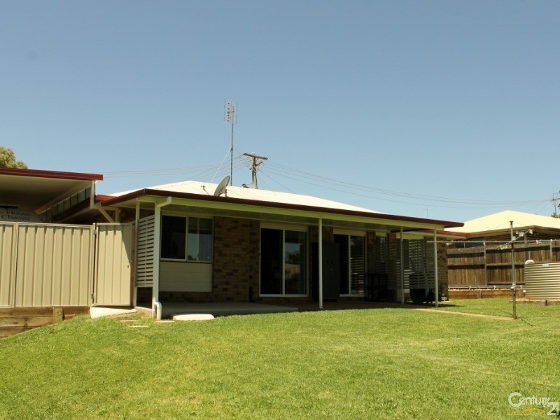 90 Wuth Street, Darling Heights QLD 4350