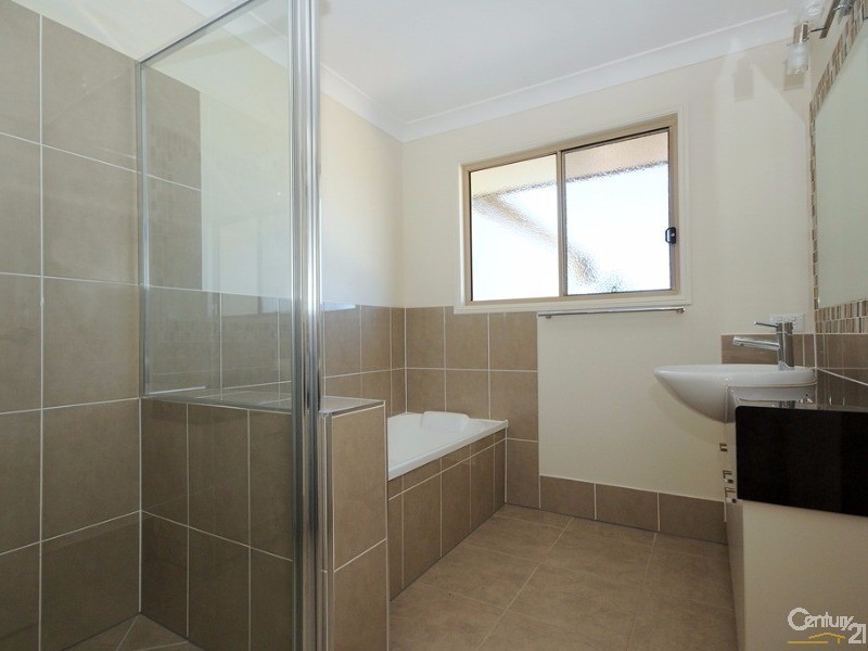 23/16 Anzac Avenue, Newtown QLD 4350