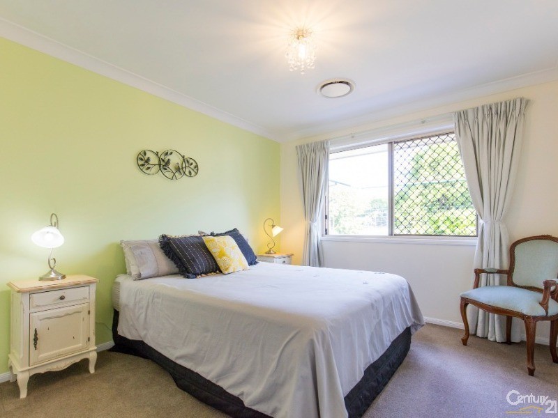 5 Berghofer Drive, Highfields QLD 4352