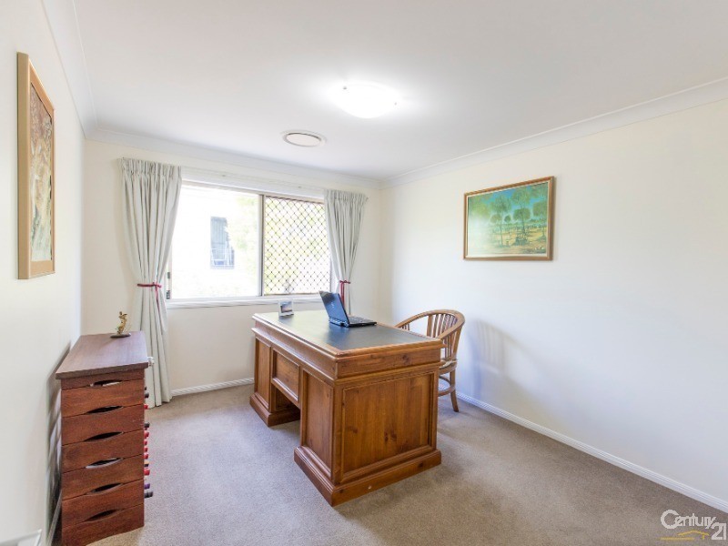 5 Berghofer Drive, Highfields QLD 4352
