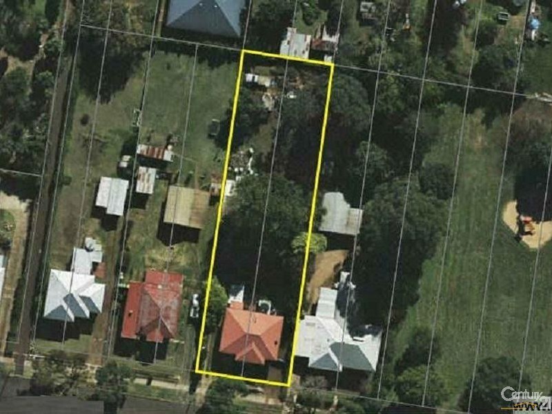 13 Warwick Street, Harristown QLD 4350