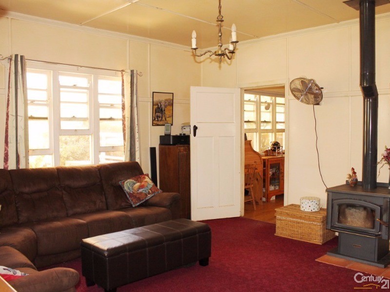 13 Warwick Street, Harristown QLD 4350