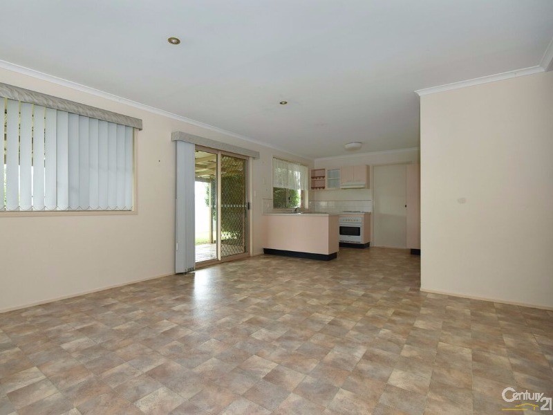 2 Oaklands Court, Glenvale QLD 4350