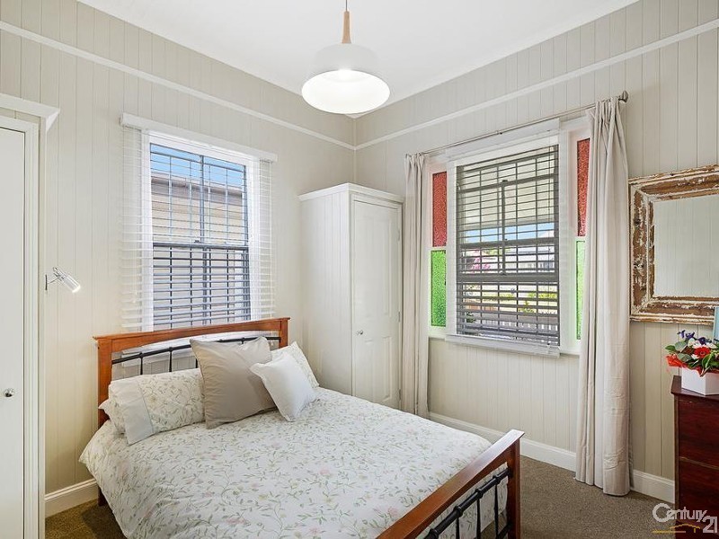 7 Peardon Street, South Toowoomba QLD 4350